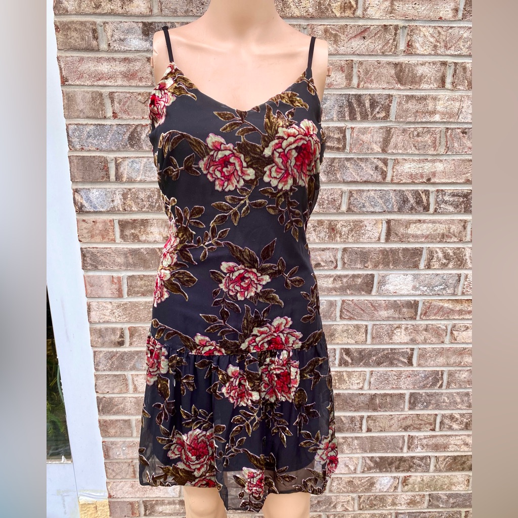 Black Floral Velvet Mini Charming Charlie Babydoll Dress